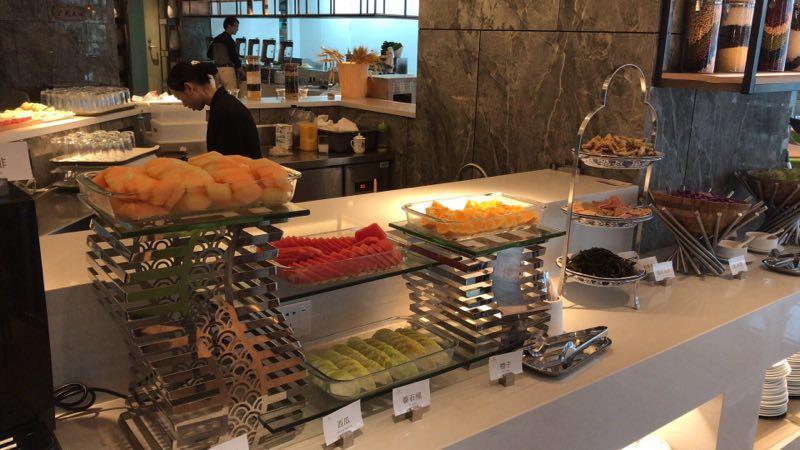 Shenzhen Bantian Huaweizhongcheng Atour Hotel Exteriör bild